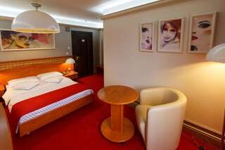 Отель Hotel Anna Тыргу-Жиу Двухместный номер с 1 кроватью-3