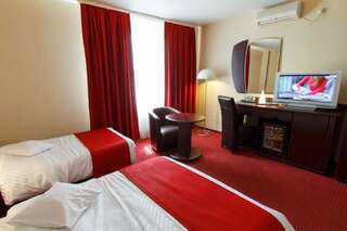 Отель Hotel Anna Тыргу-Жиу Двухместный номер с 2 отдельными кроватями-4